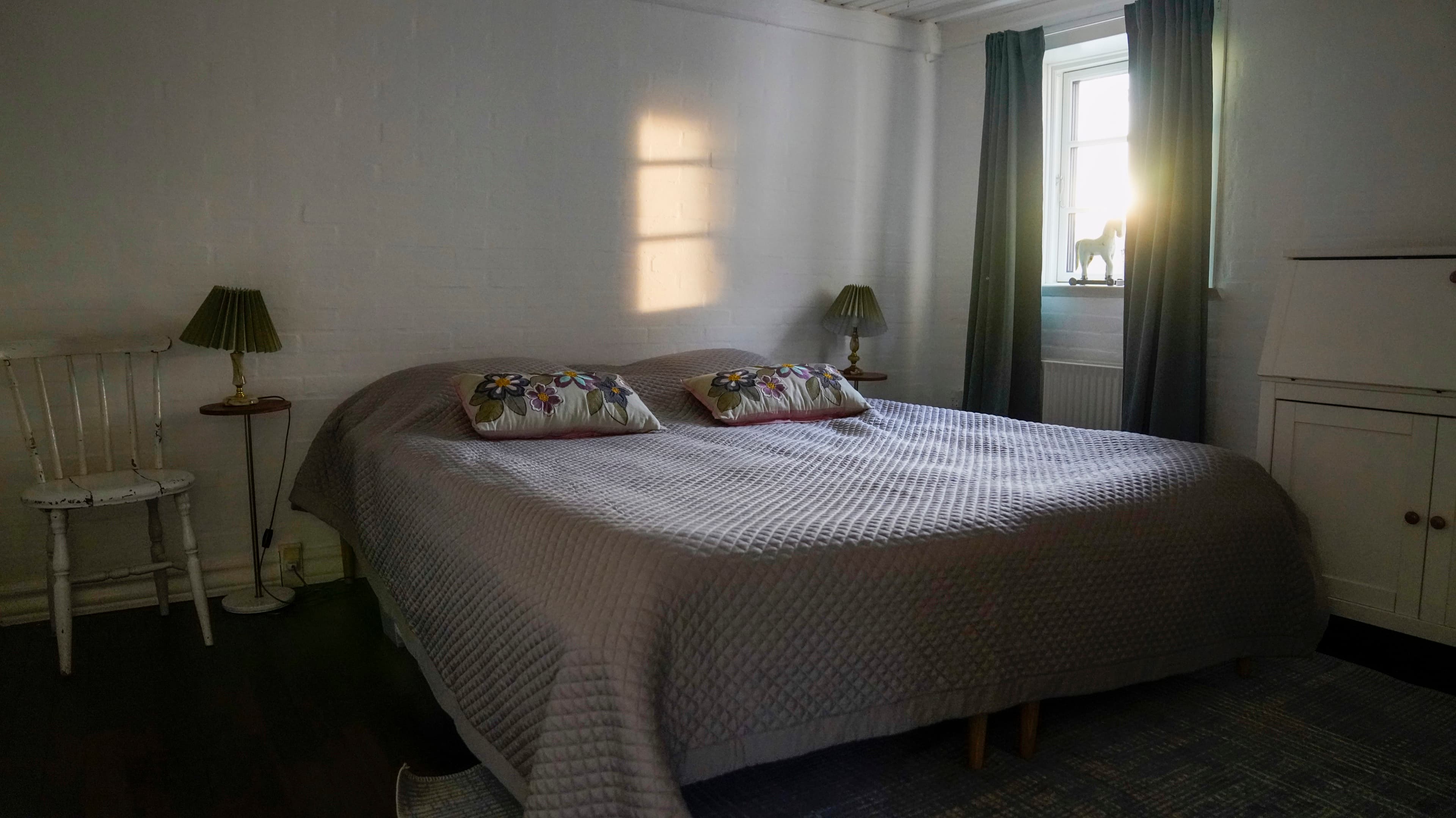 The guest room